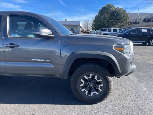 2021 Toyota Tacoma SR V6 photo 4