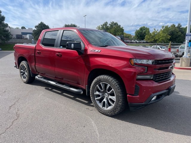 2019 Chevrolet Silverado 1500 RST photo 3