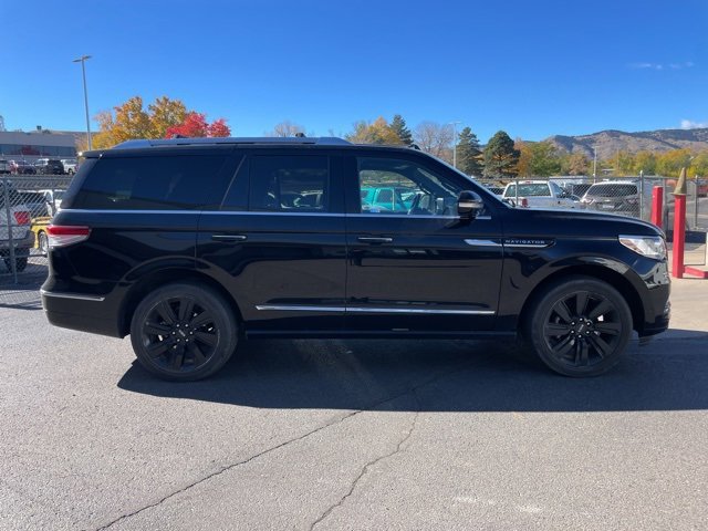 2023 Lincoln Navigator Reserve photo 3