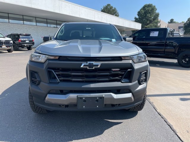 2023 Chevrolet Colorado Trail Boss photo 2