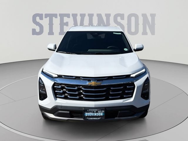 2027 Chevrolet Equinox LT - Photo 8