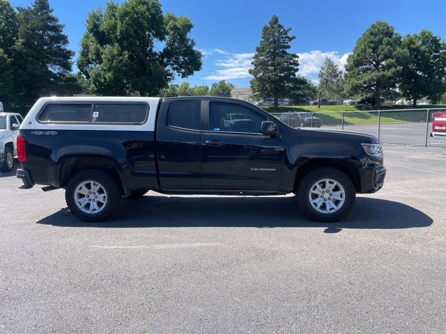 2021 Chevrolet Colorado LT photo 3
