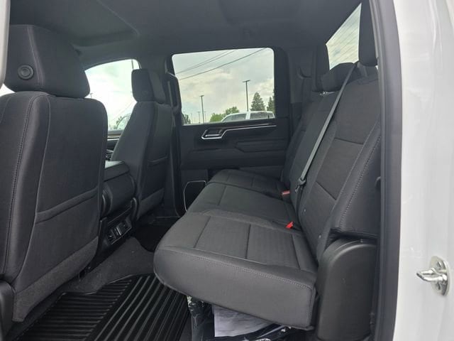 2025 Chevrolet Silverado 3500 HD LT - Photo 16