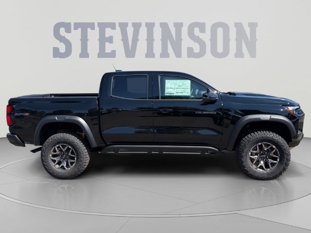2026 Chevrolet Colorado ZR2 - Photo 6