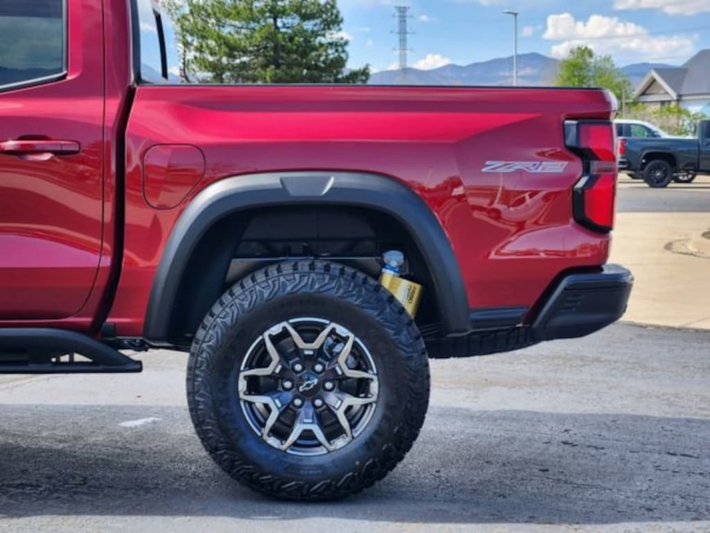 New 2026 Chevrolet Colorado ZR2 Truck