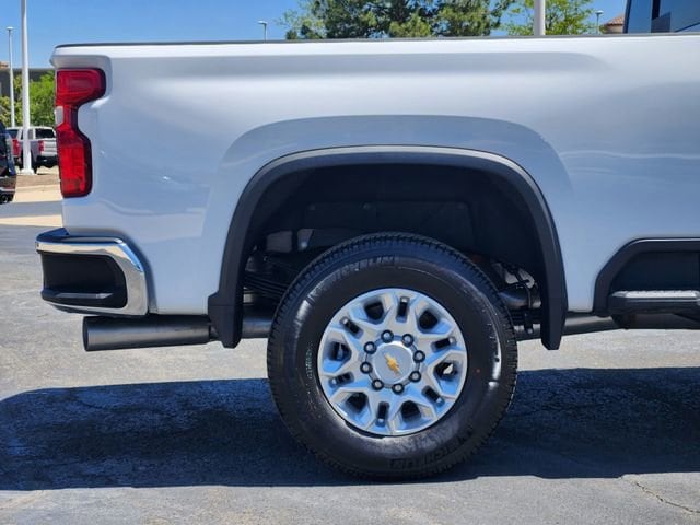 2025 Chevrolet Silverado 3500 HD LT - Photo 6
