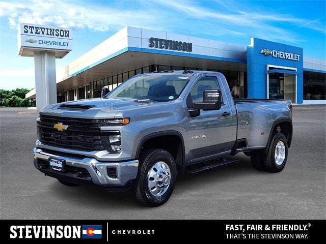 2026 Chevrolet Silverado 3500HD Work Truck's photo
