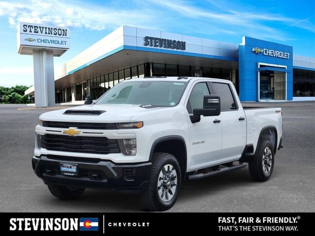2026 Chevrolet Silverado HD Custom 4WD Crew Cab Standard Box's photo