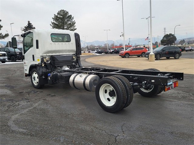 2025 Chevrolet Silverado 4500HD photo 3