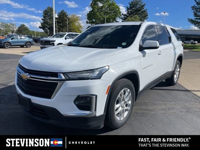 2023 Chevrolet Traverse AWD LS's photo
