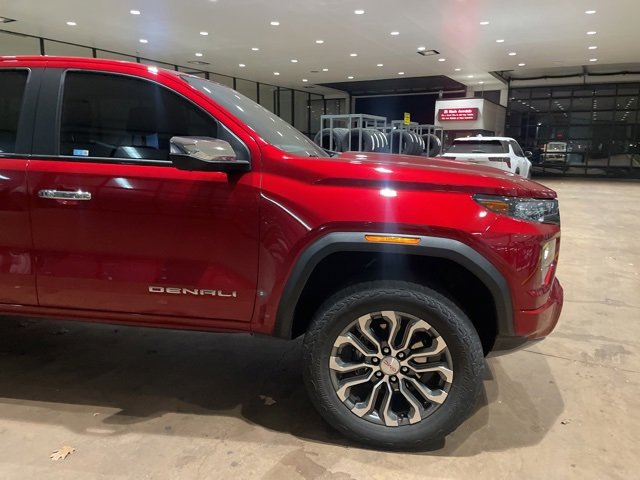 2023 Gmc Canyon Denali photo 4