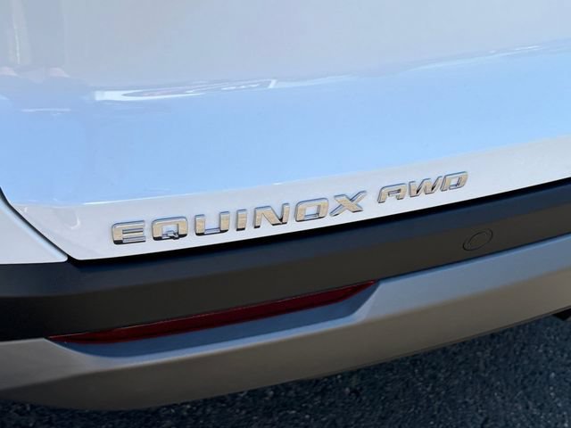 2027 Chevrolet Equinox LT - Photo 23