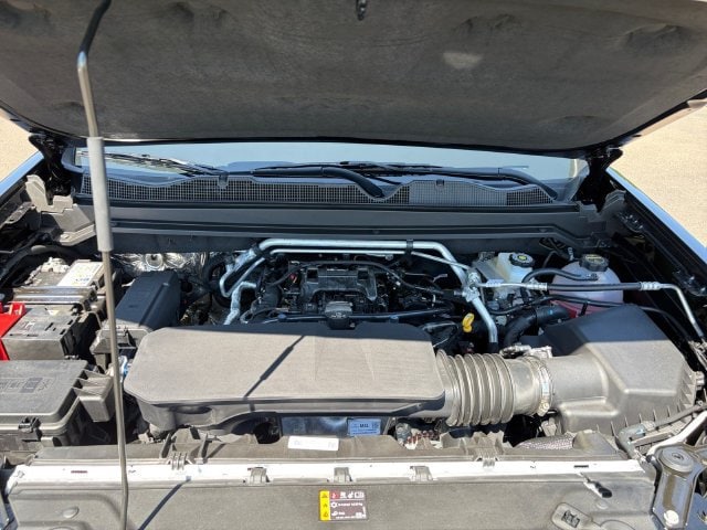 2026 Chevrolet Colorado ZR2 - Photo 20