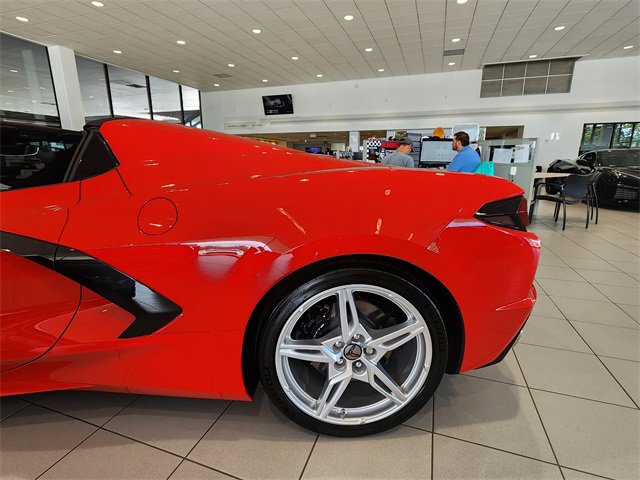 2025 Chevrolet Corvette Stingray 1LT photo 3