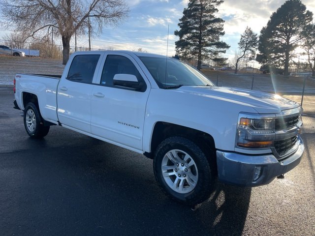 2018 Chevrolet Silverado 1500 photo 3