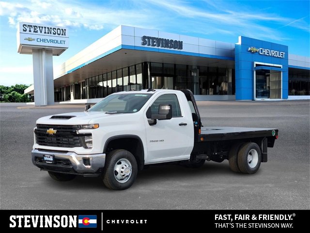 2025 Chevrolet Silverado 3500HD Work Truck's photo