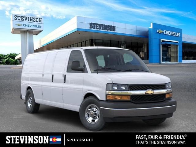 2026 Chevrolet Express 3500 Extended Work Van's photo