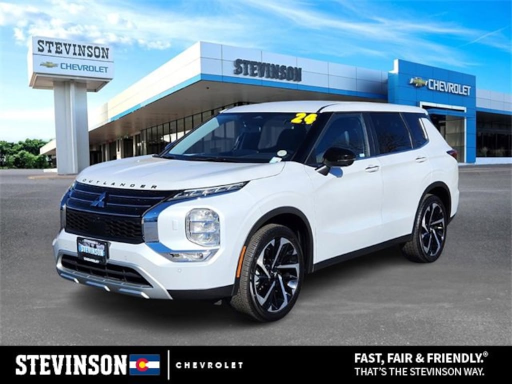 Used 2024 Mitsubishi Outlander SE SUV