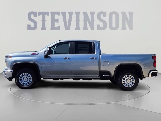 2026 Chevrolet Silverado 3500 HD LT - Photo 2