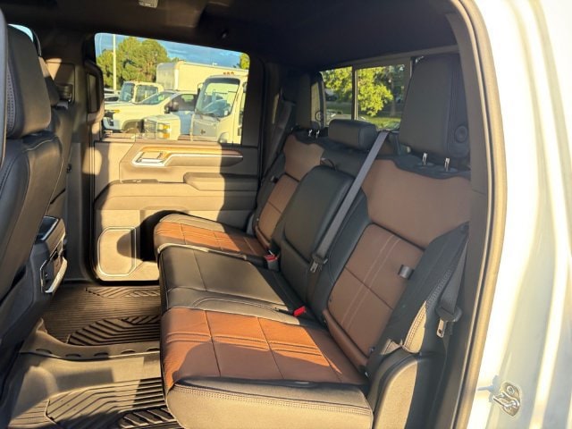 2026 Chevrolet Silverado 2500 HD High Country - Photo 17