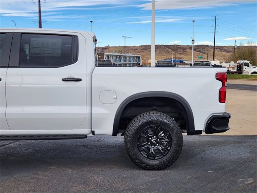 New 2026 Chevrolet Silverado 1500 ZR2 Truck