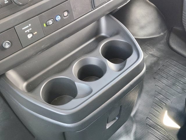 2026 Chevrolet Express Cargo Work Van - Photo 9