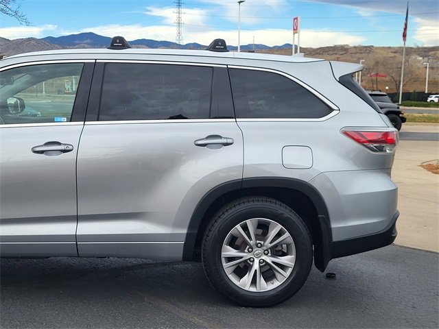 2015 Toyota Highlander XLE photo 3
