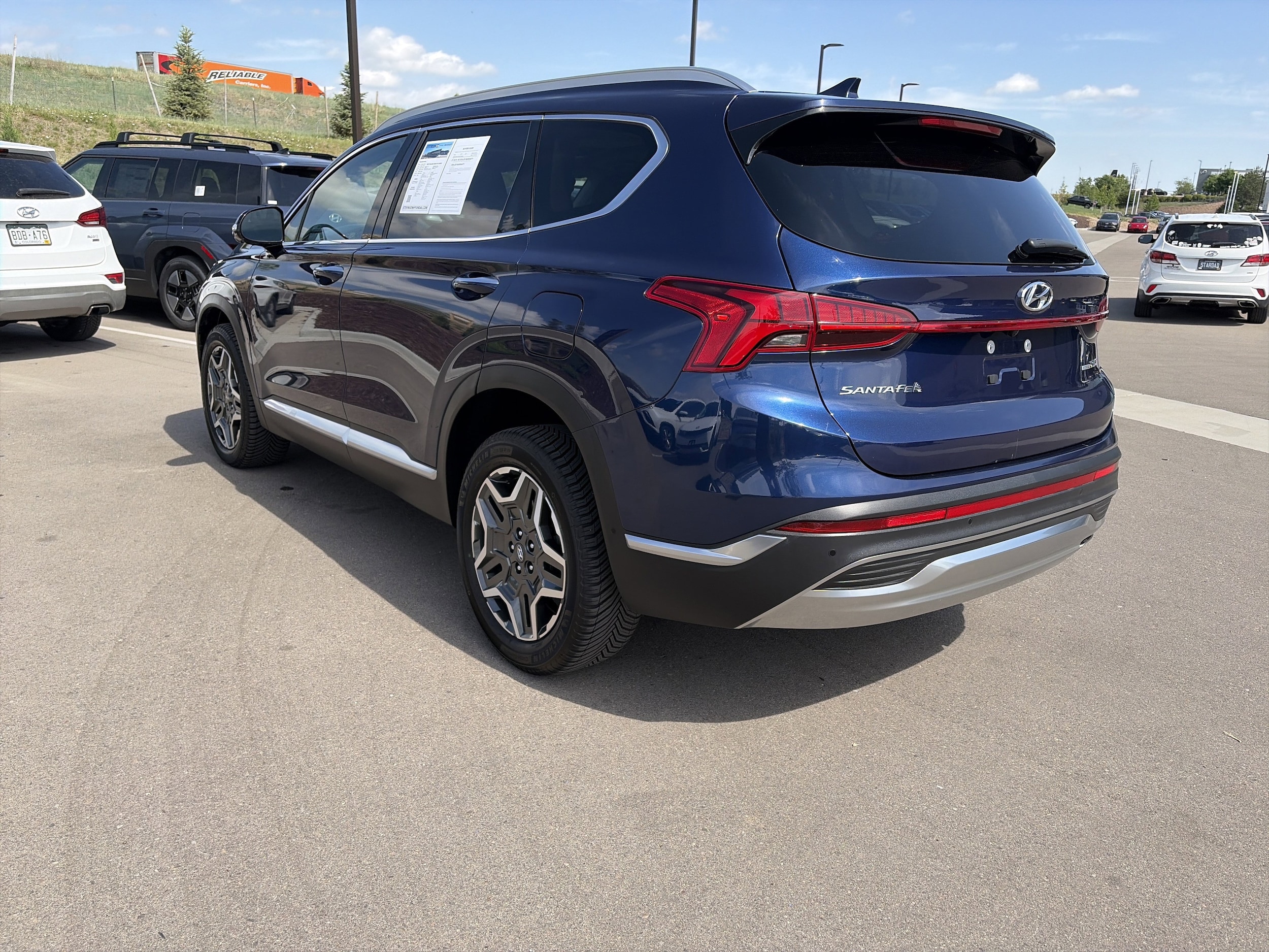 2022 Hyundai Santa Fe Limited - Photo 8