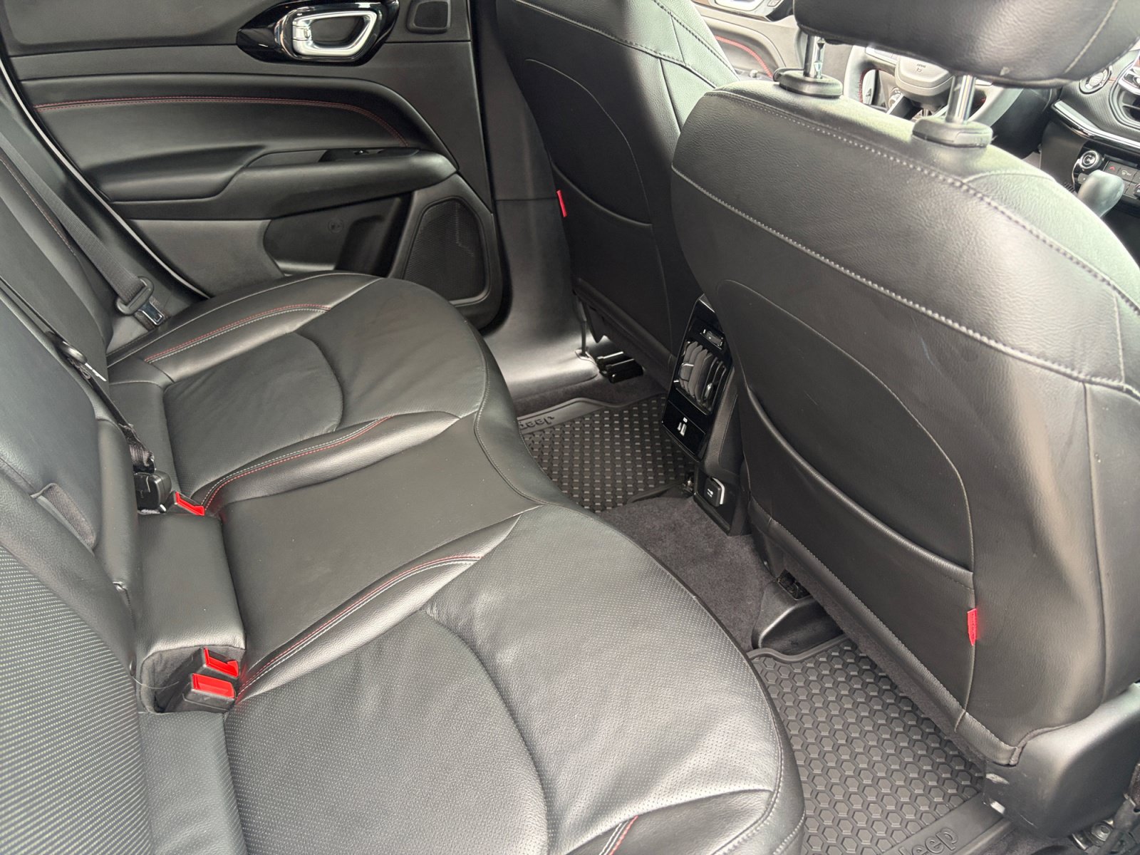 2023 Jeep Compass Trailhawk - Photo 19