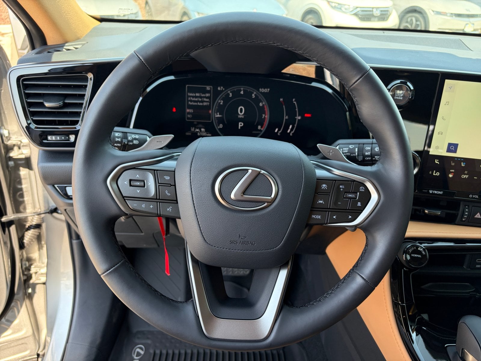 2025 Lexus NX 350 - Photo 10