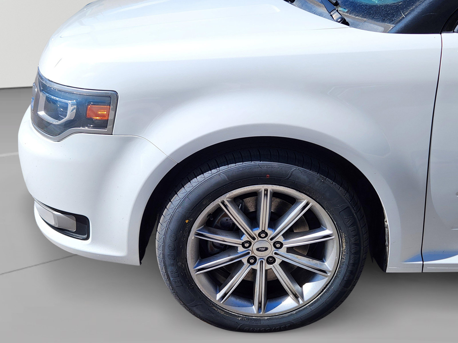 2019 Ford Flex Limited - Photo 10