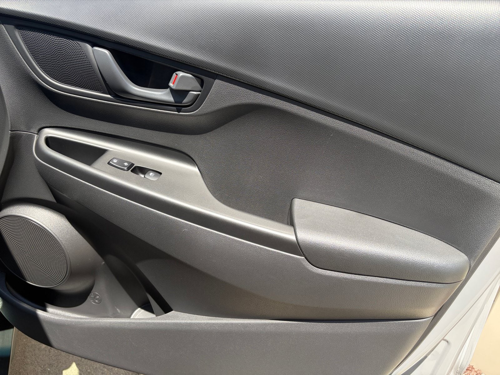 2023 Hyundai Kona SEL - Photo 17