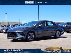 2026 Hyundai Sonata Hybrid Limited Sedan