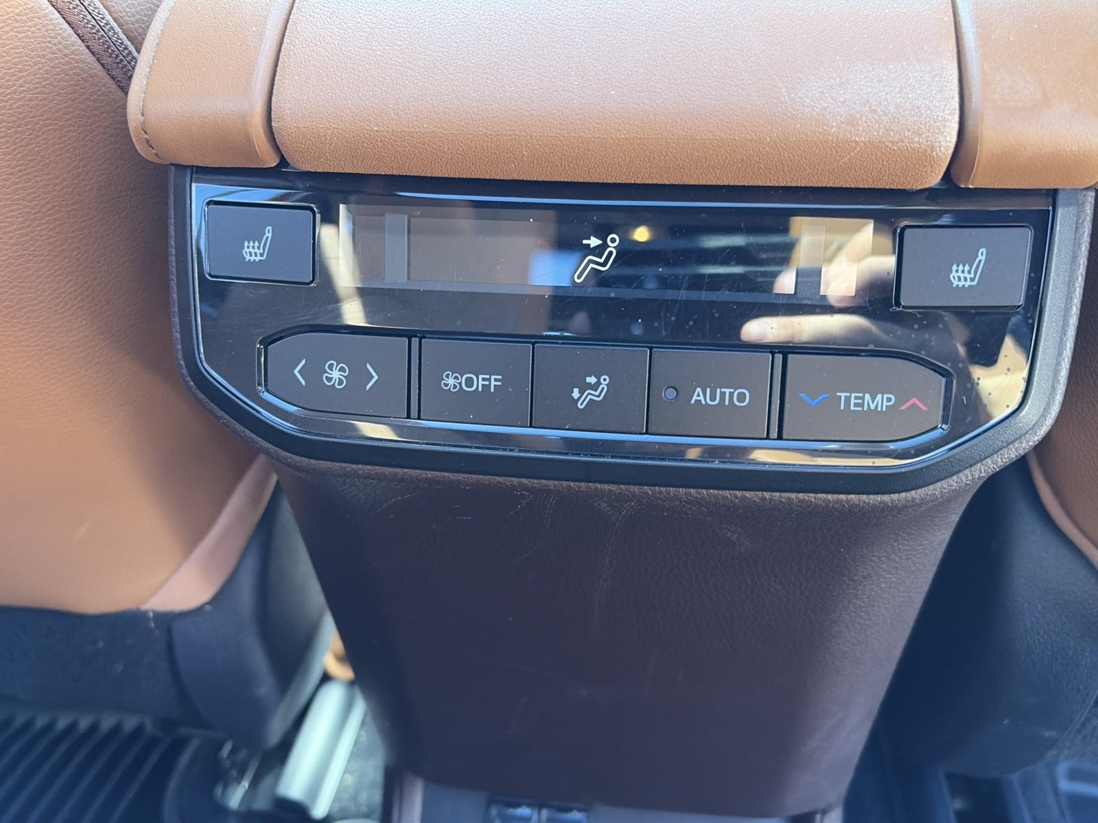 2021 Toyota Highlander Platinum - Photo 10