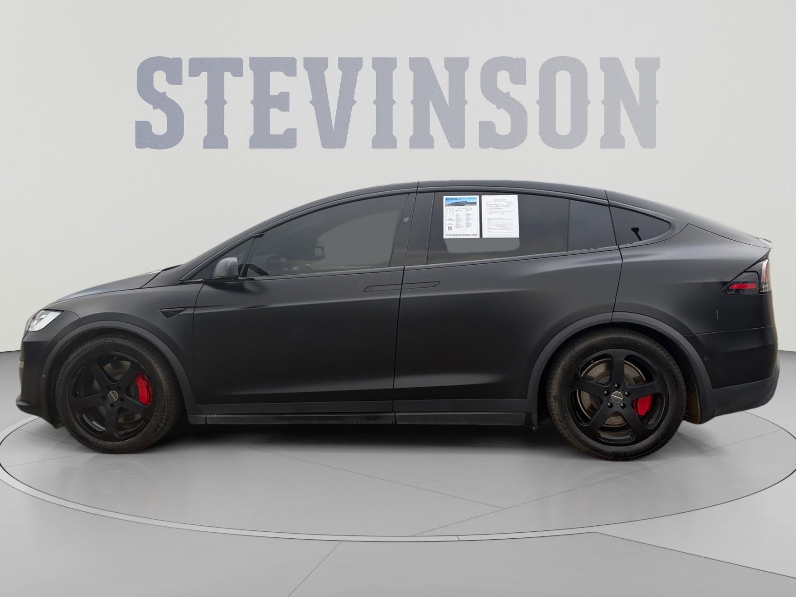 2022 Tesla Model X Long Range - Photo 3