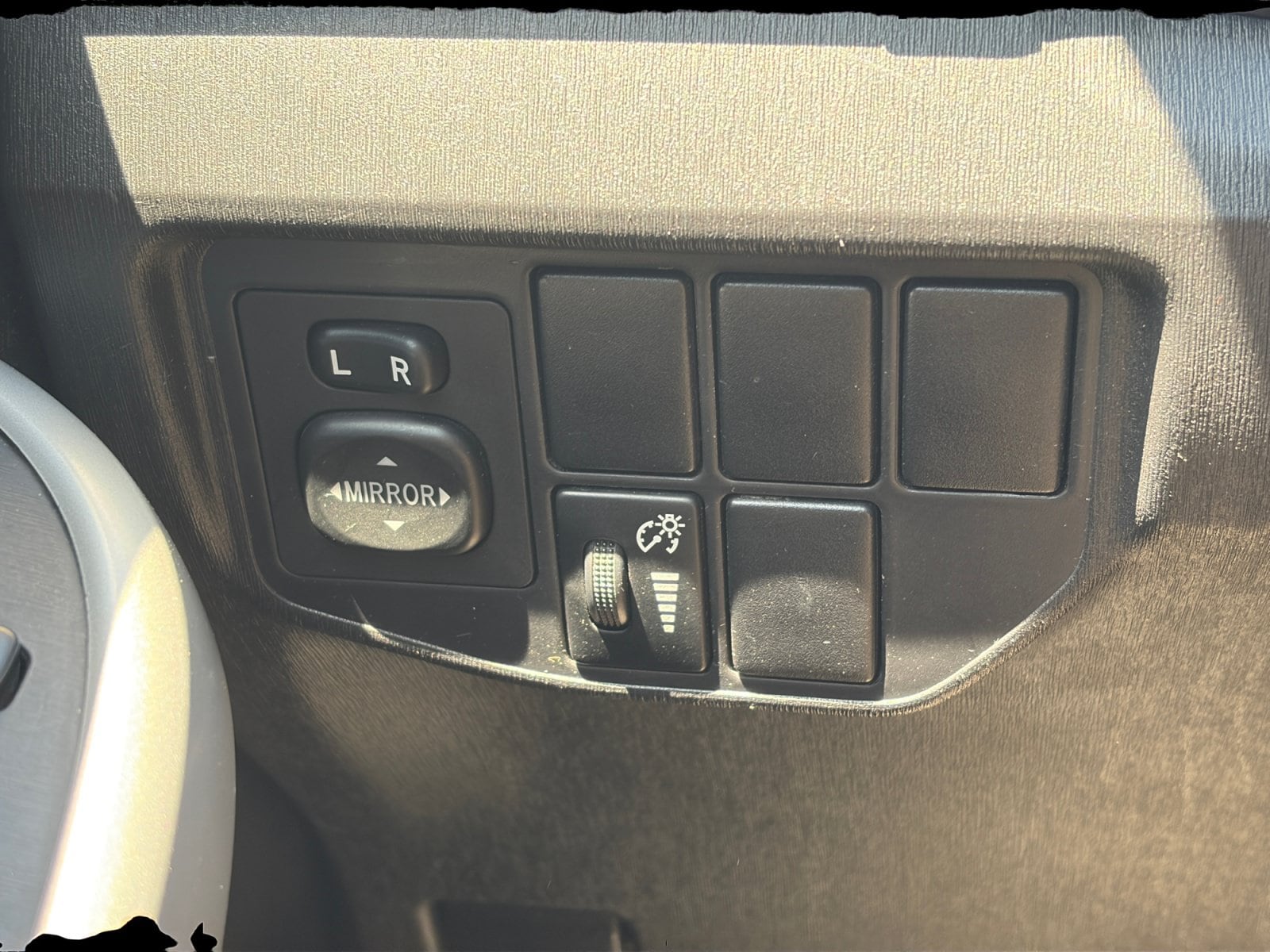 2012 Toyota Prius Two - Photo 13