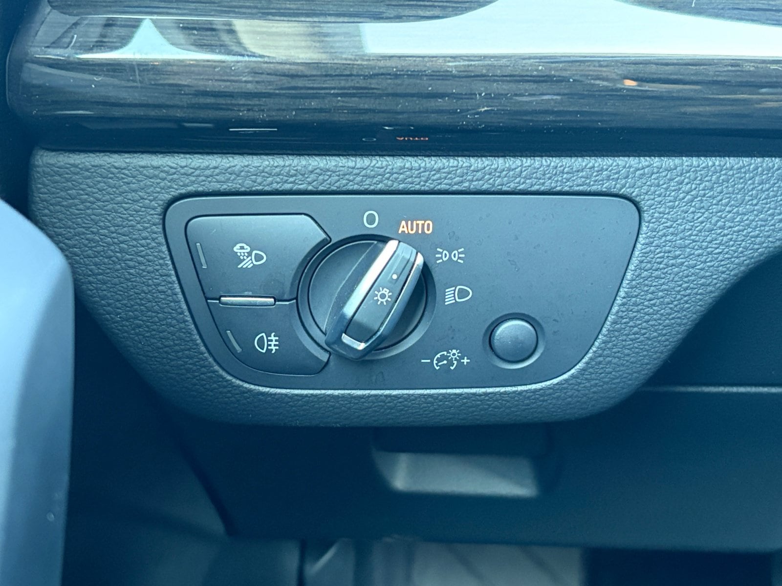 2020 Audi Q5 Premium Plus - Photo 13