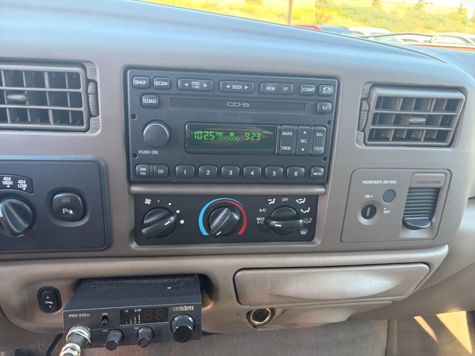 2004 Ford F-250 Super Duty Lariat - Photo 27