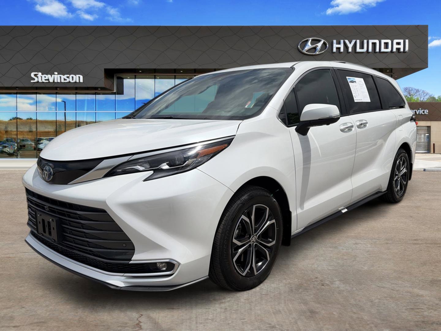 2025 Toyota Sienna