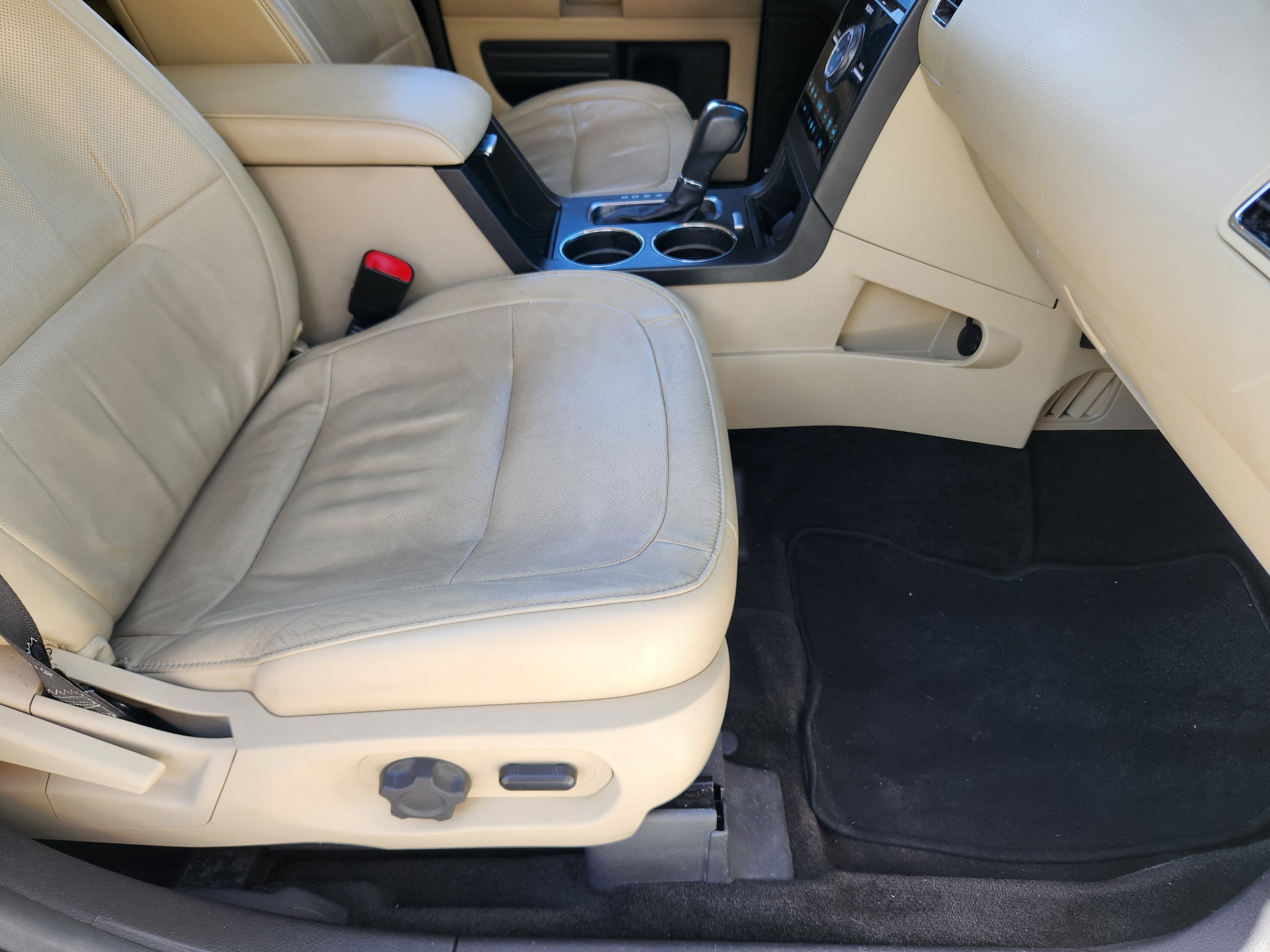 2019 Ford Flex Limited - Photo 19