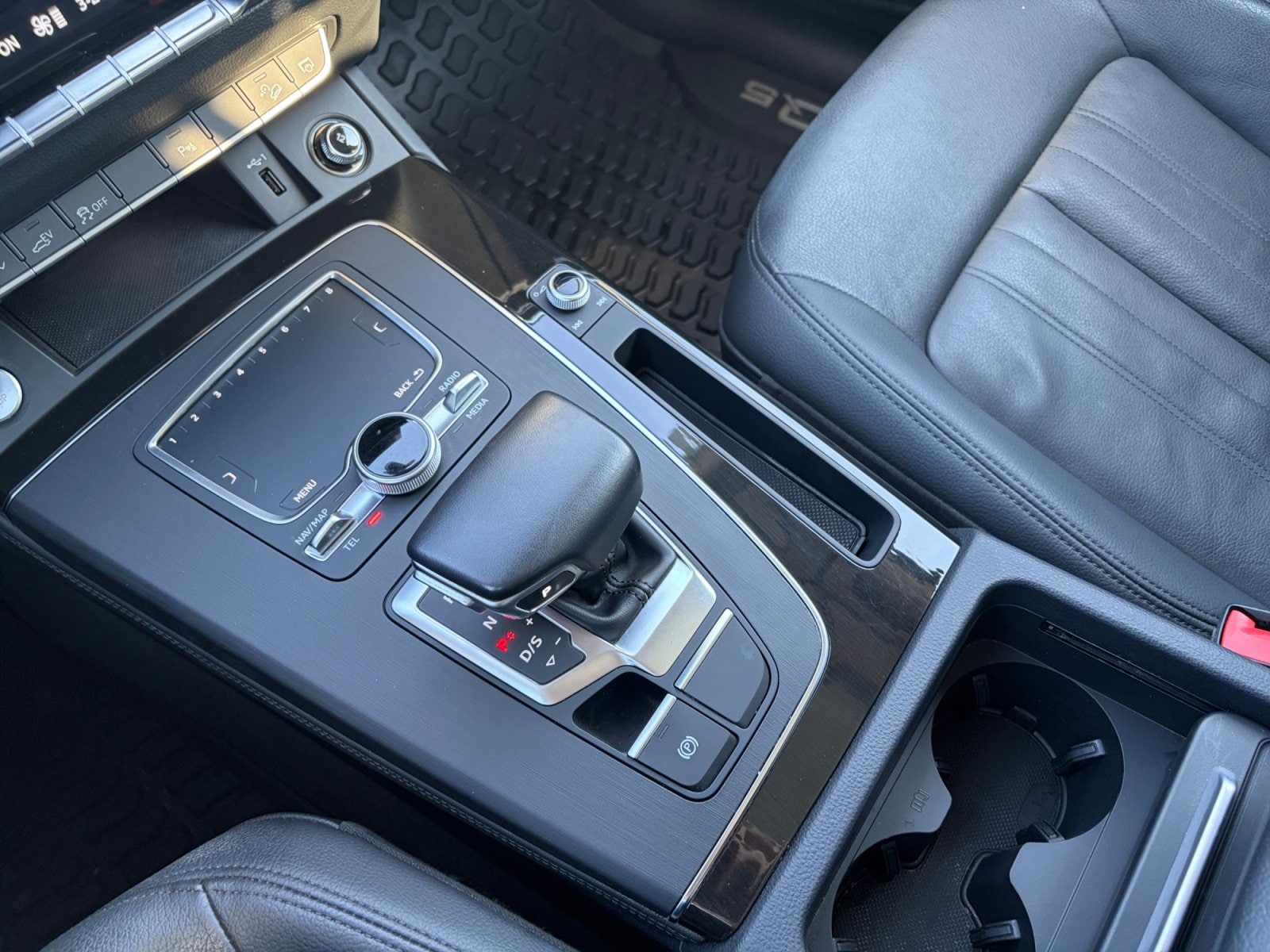 2020 Audi Q5 Premium Plus - Photo 16