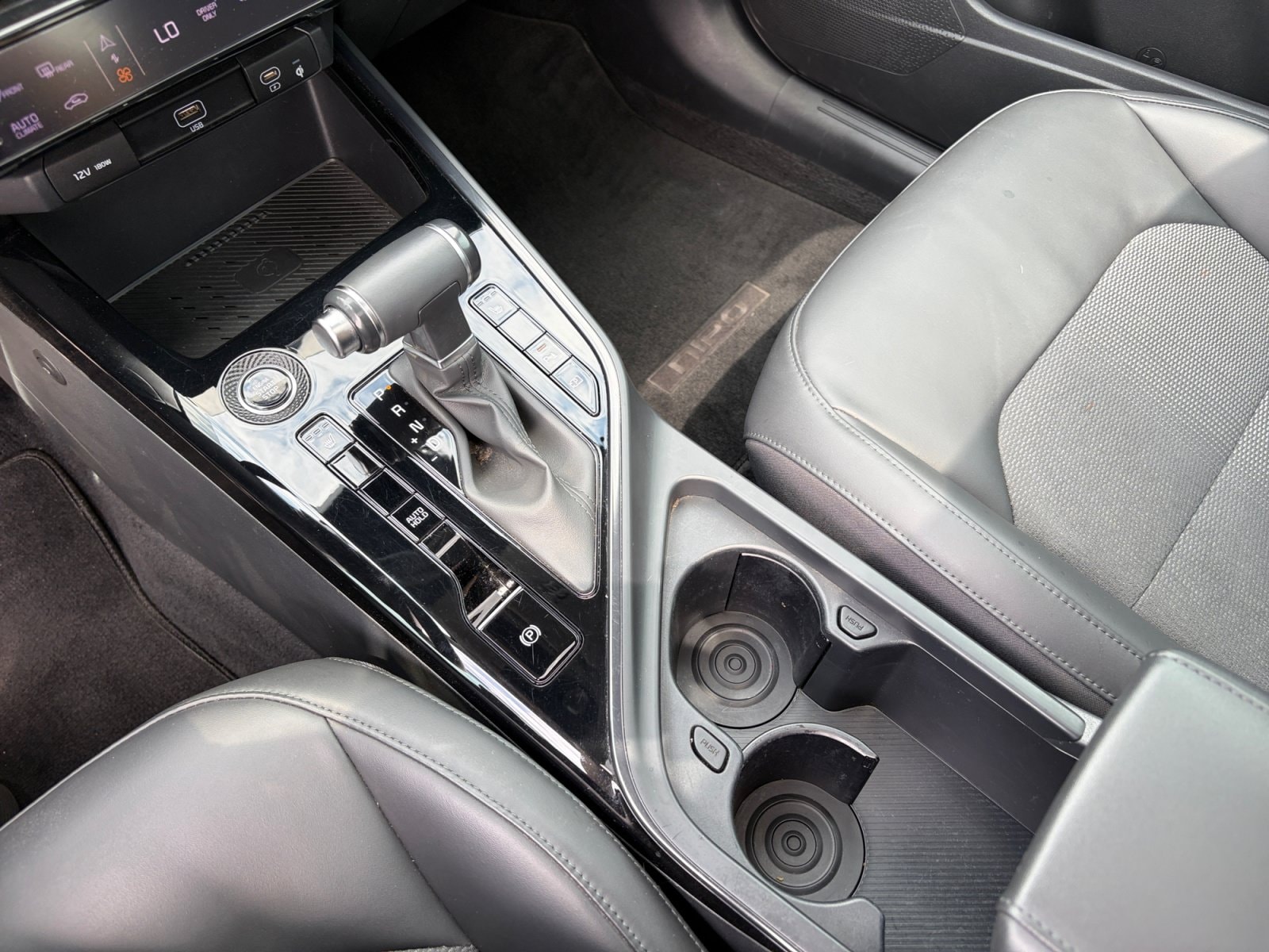 2023 Kia Niro EX Touring - Photo 16