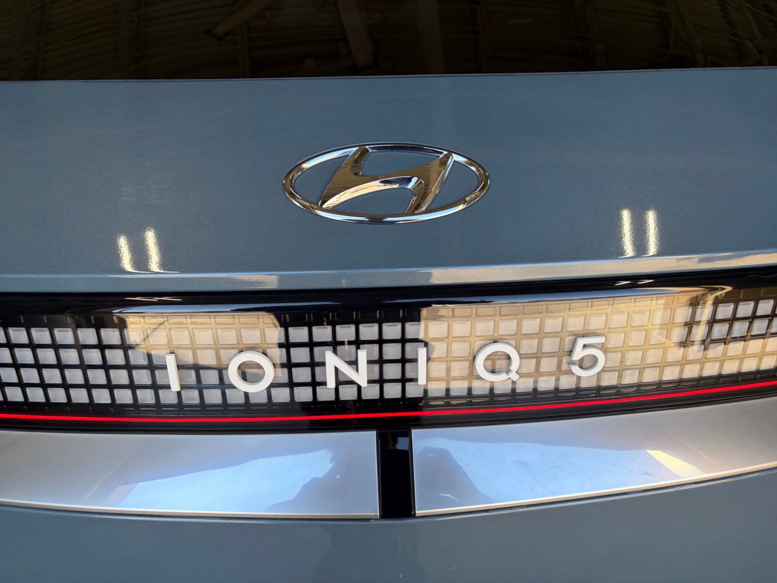 2024 Hyundai IONIQ 5 Limited - Photo 24