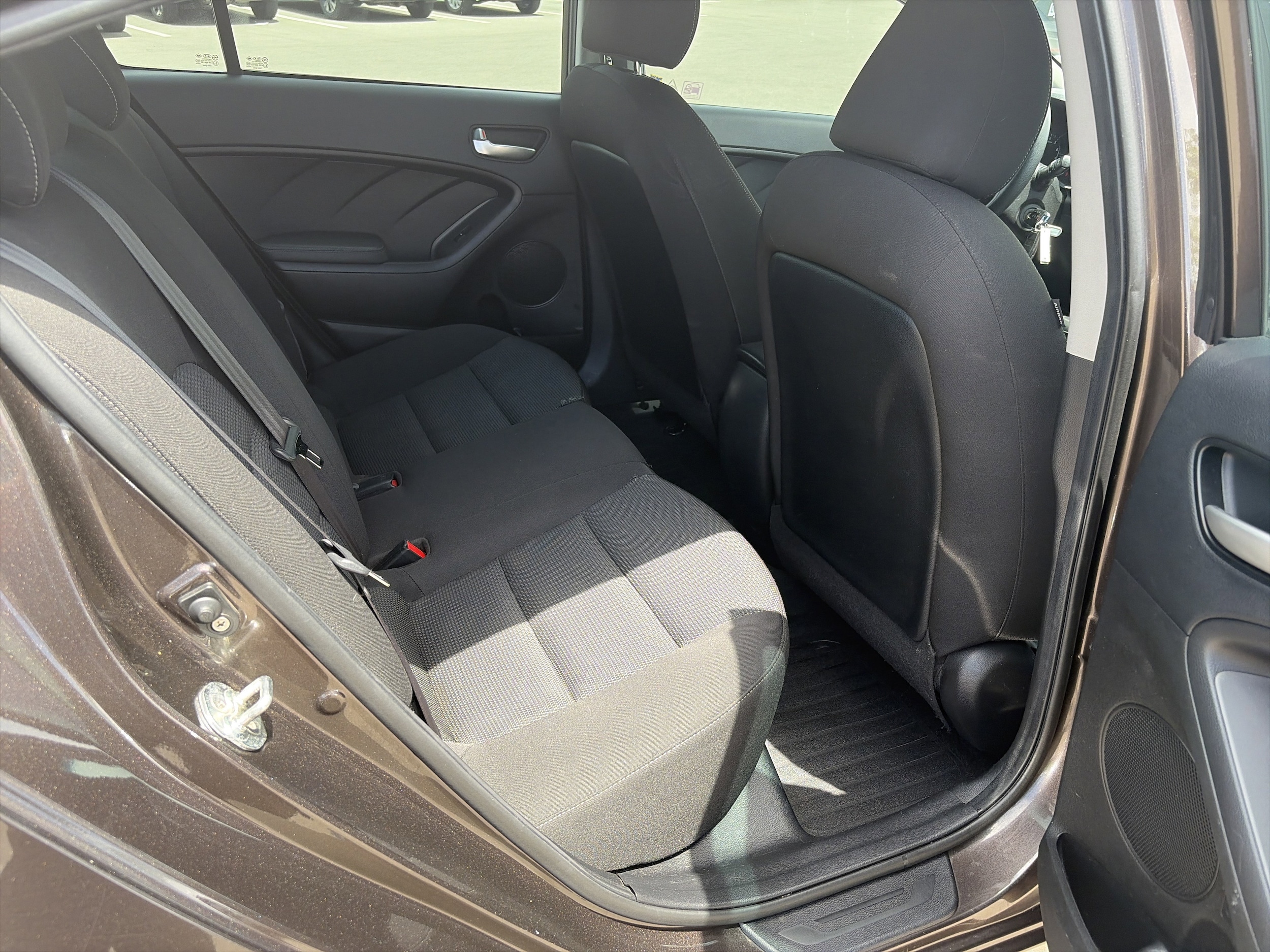 2018 Kia FORTE LX - Photo 24