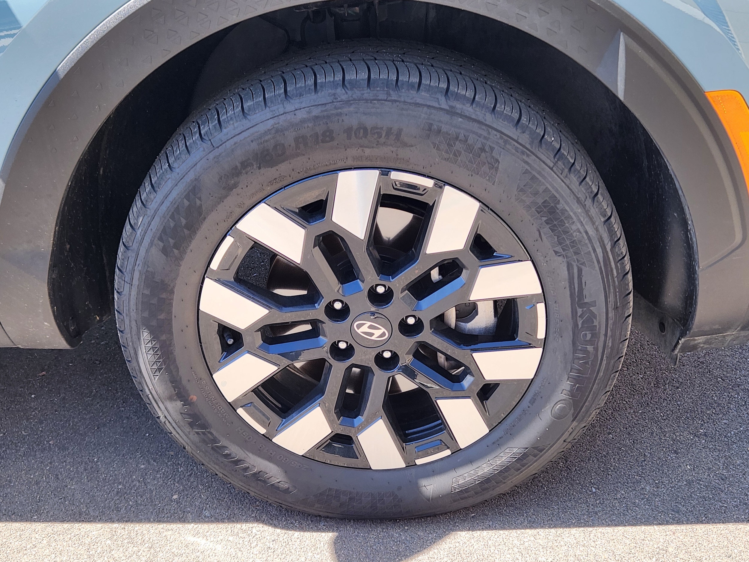 2025 Hyundai Santa Cruz SE - Photo 18