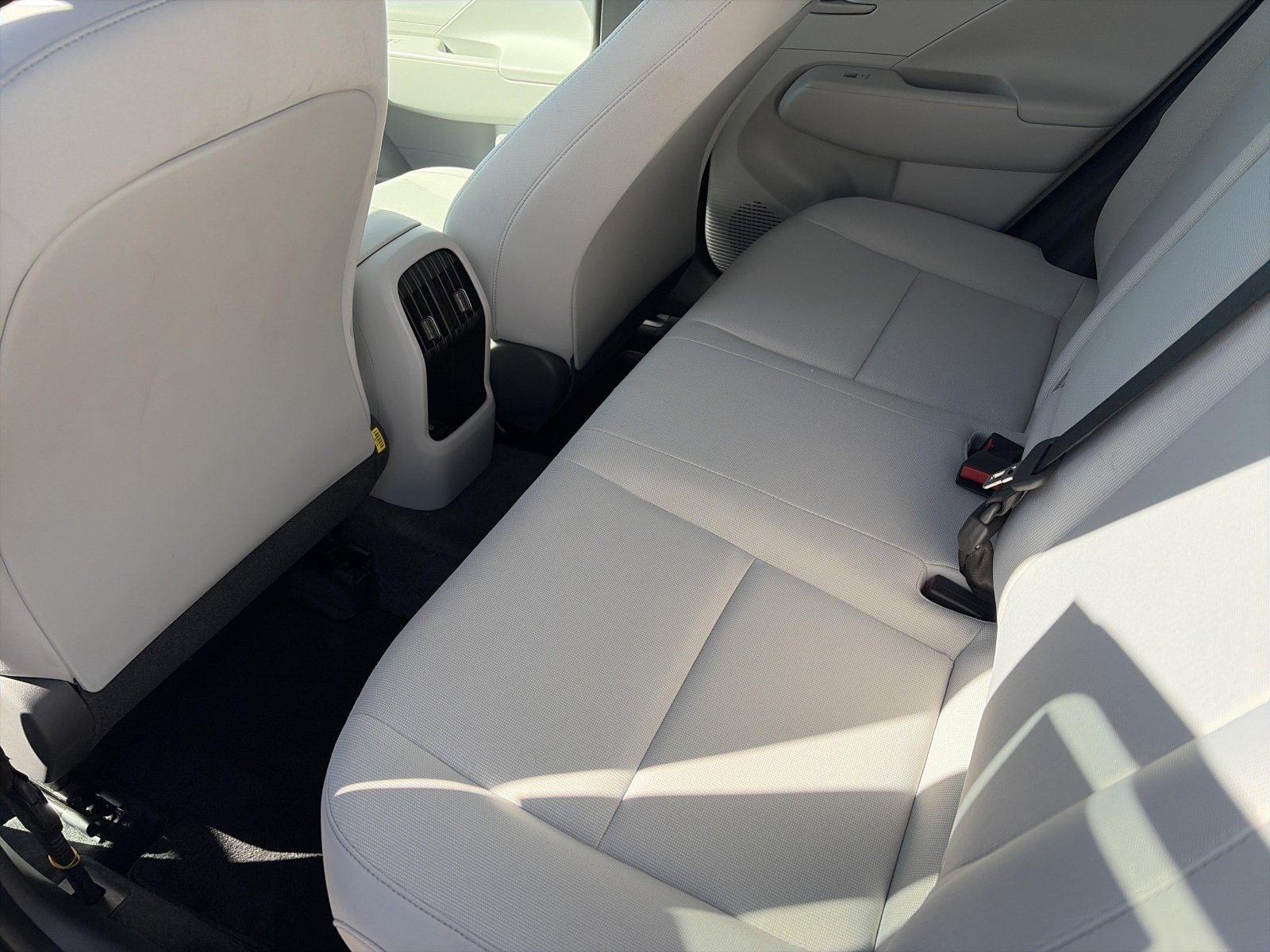 2025 Hyundai Kona SEL - Photo 24