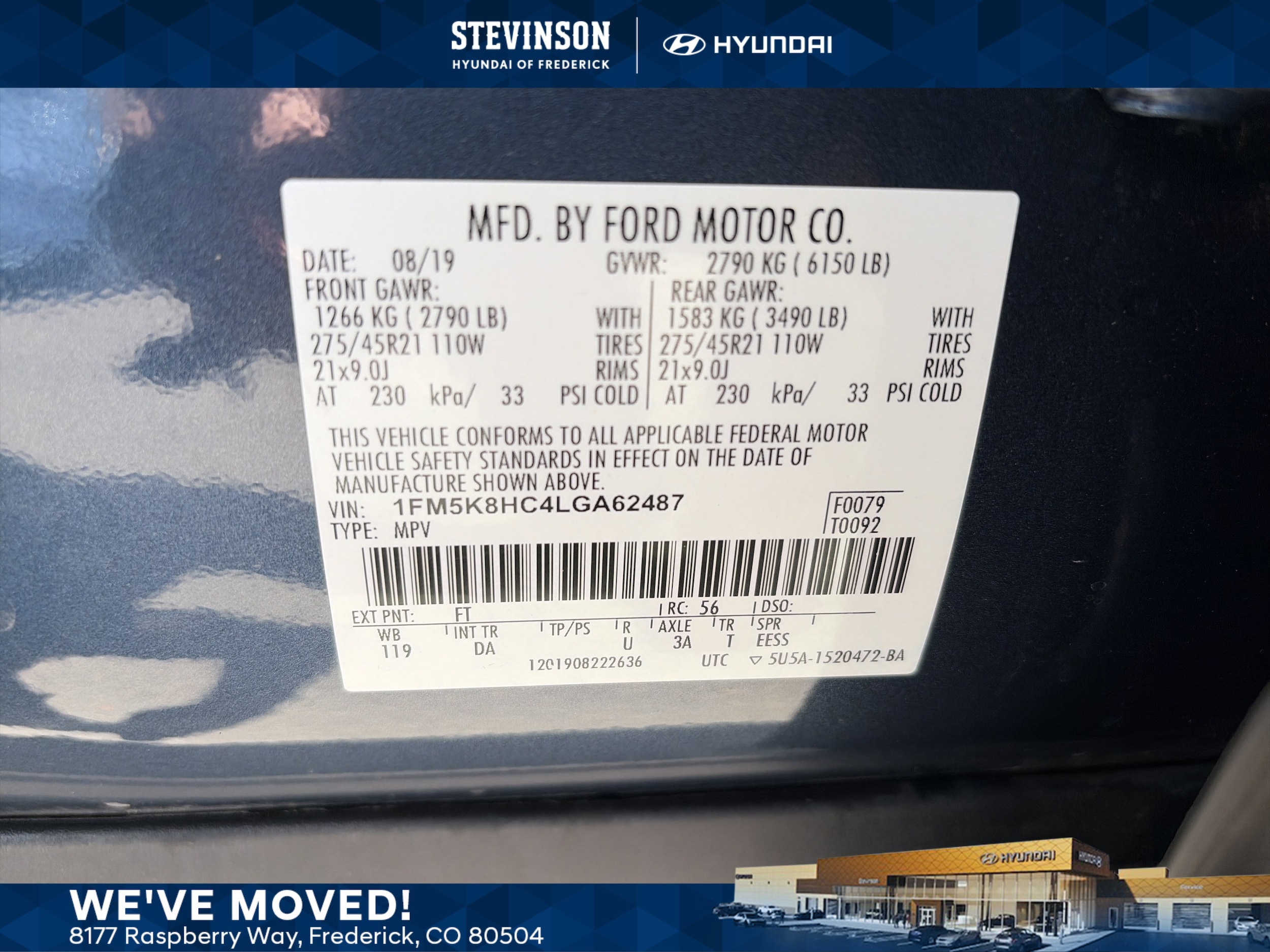 2020 Ford Explorer Platinum 4WD's photo