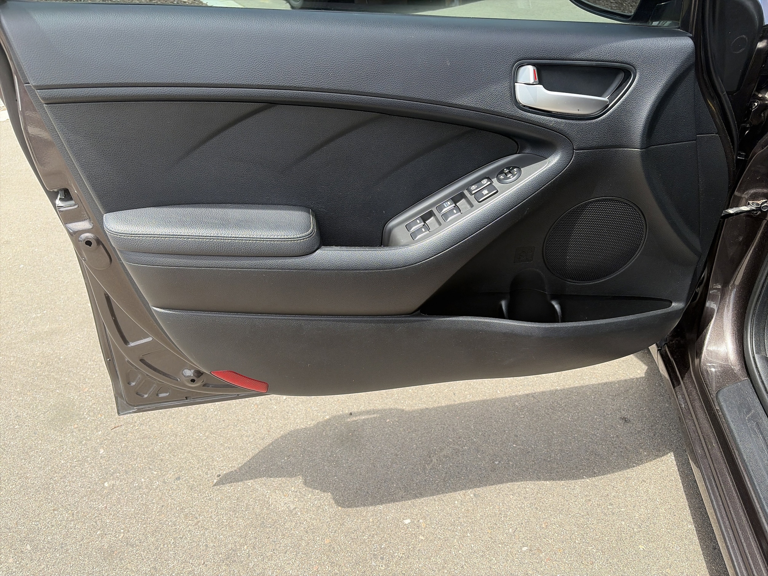 2018 Kia FORTE LX - Photo 9