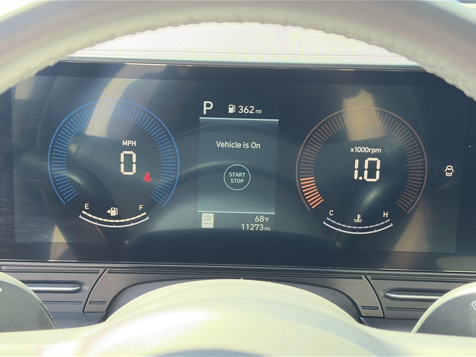 2025 Hyundai Kona SEL - Photo 18
