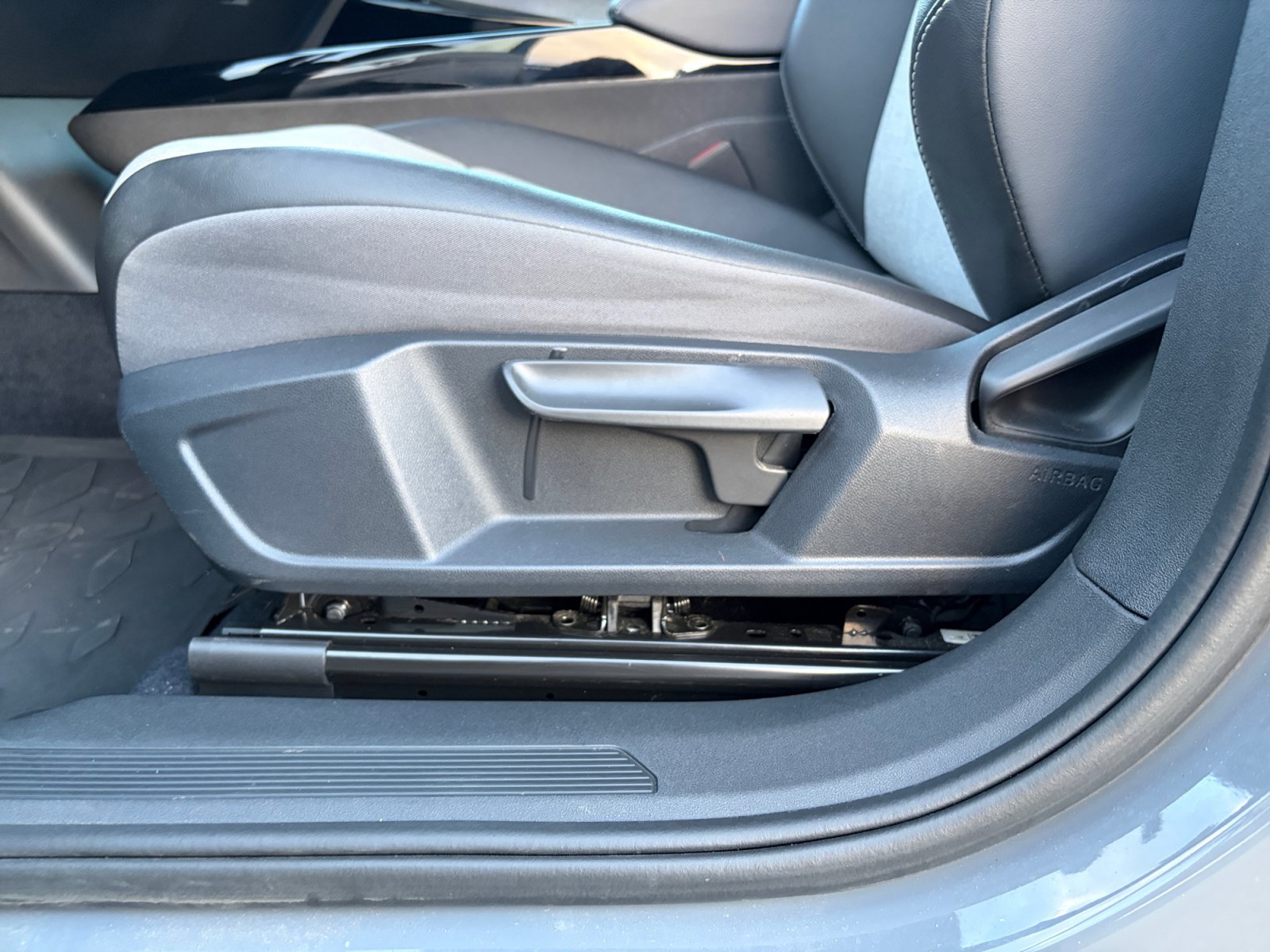 2023 Volkswagen ID.4 PRO - Photo 15